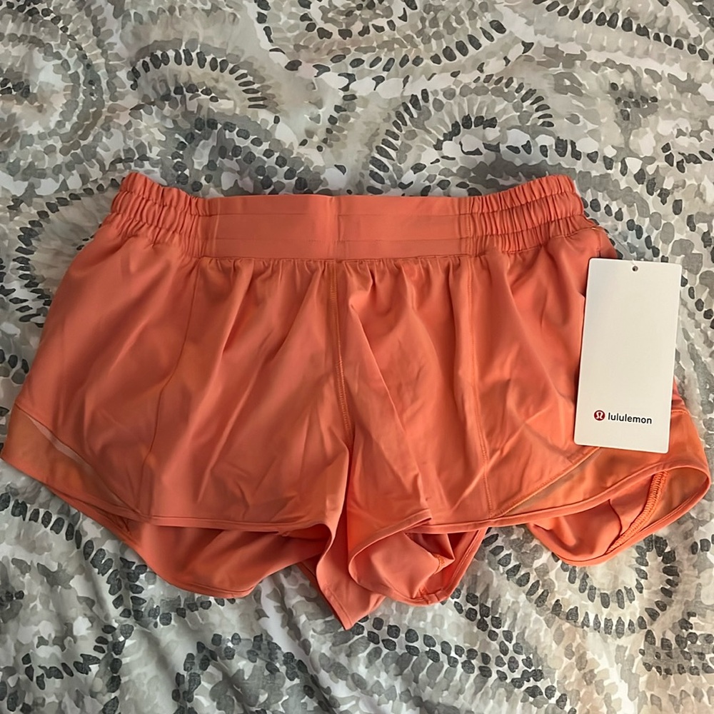 Lululemon hotty hot short